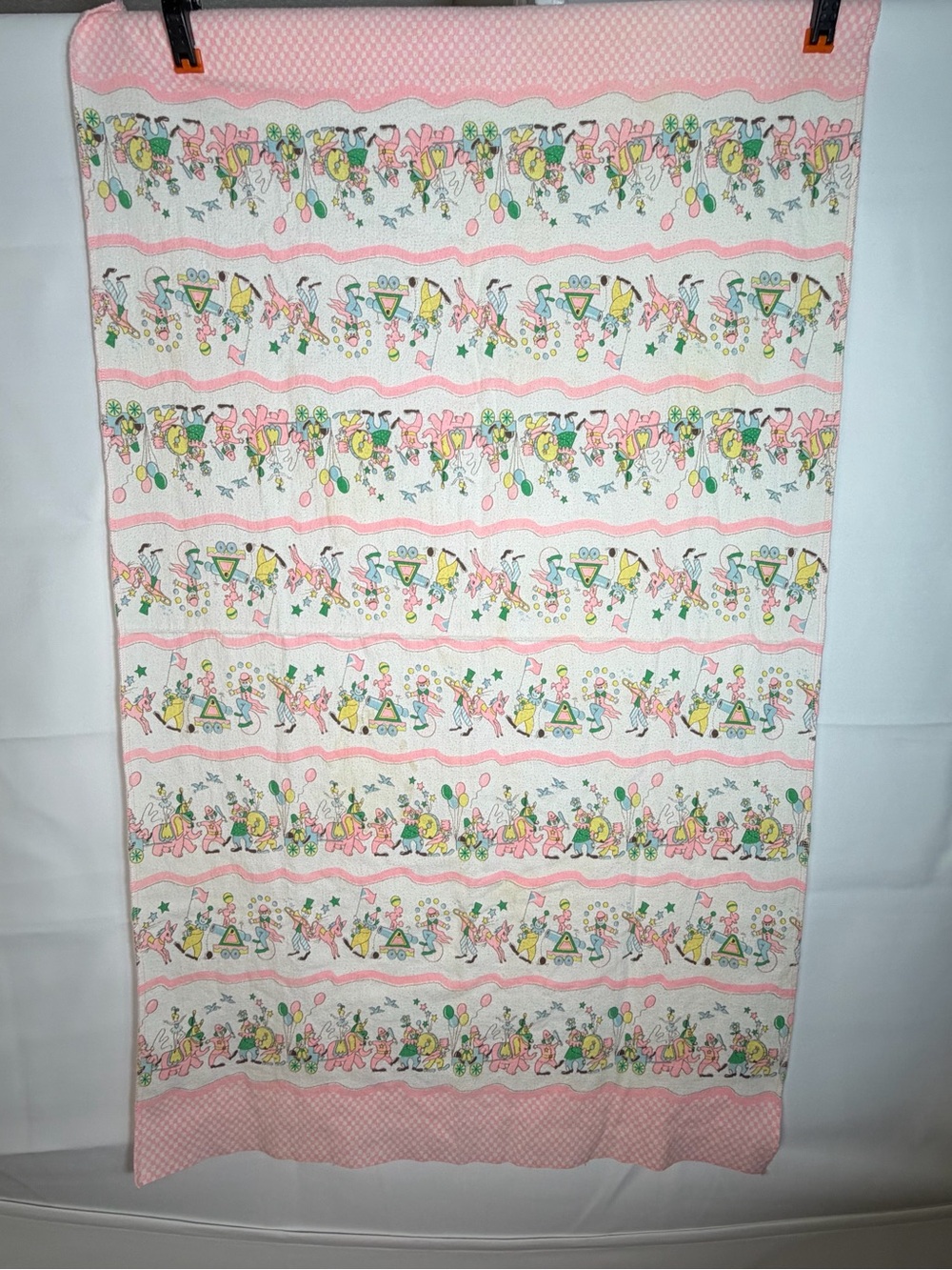 Vintage Mid Century Circus Clowns Elephants Infant Blanket Pink Check Border